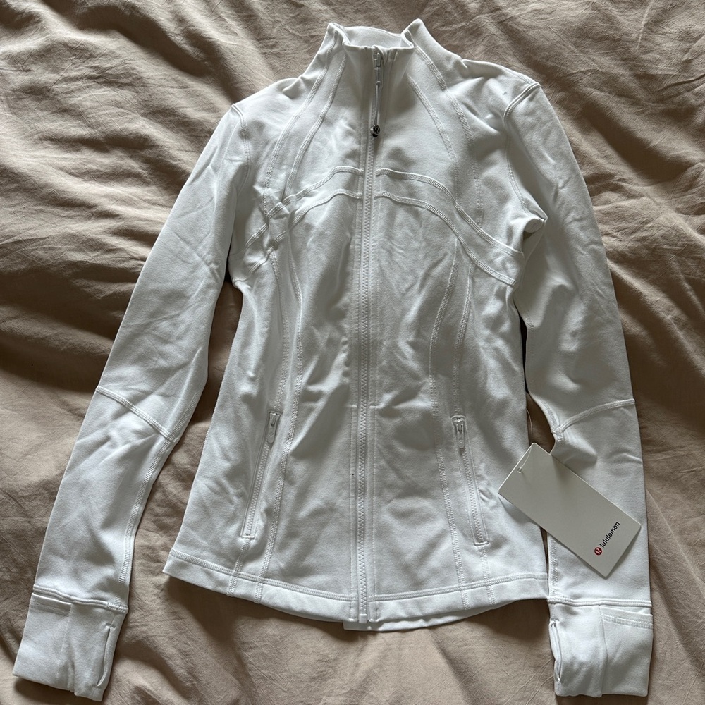 Lululemon define jacket Luon size 4